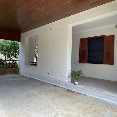 Сasa de vacaciones Villaverdelago